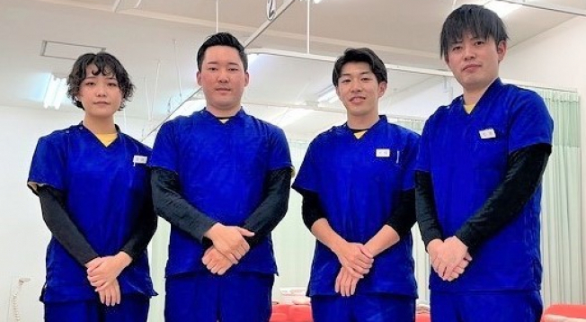 東大和鍼灸接骨院のスタッフ画像(東京の整体コラムのおすすめ画像)