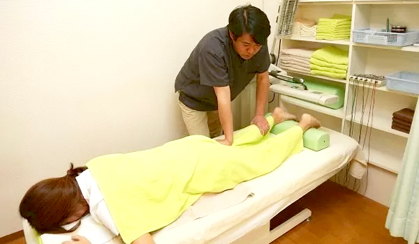 田渕鍼灸整骨院の施術風景画像01(西宮市の整体コラムのおすすめ画像)