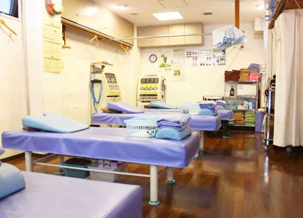 いるか堂鍼灸整骨院の内観画像(三軒茶屋駅の整体コラムのおすすめ画像)