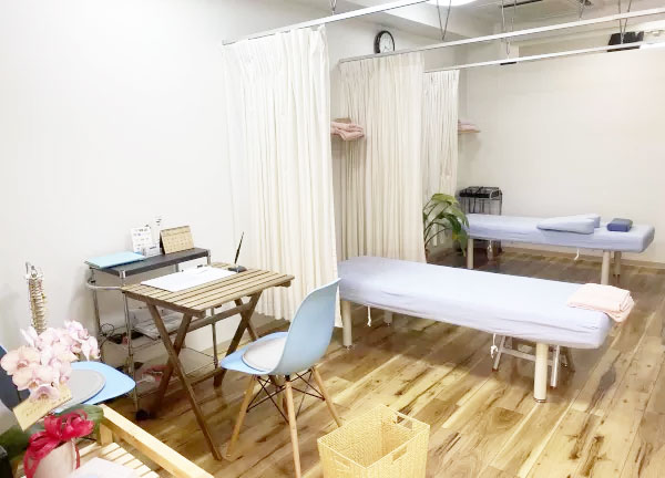 岳鍼灸整骨院の内観画像(尼崎市の整体コラムのおすすめ画像)
