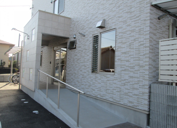 四ツ谷治療院の外観画像(諏訪町駅の整体コラムのおすすめ画像)