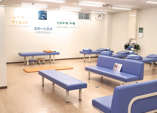 やま鍼灸整骨院 分院の内観画像02(浜松市の整体コラムのおすすめ画像)