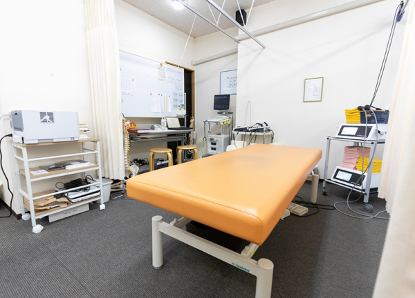 岡山五十肩治療センターの内観画像(岡山市の整体コラムのおすすめ画像)