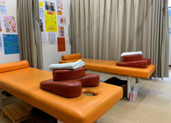 小倉名倉堂鍼灸整骨院の内観画像(福岡県の整体コラムのおすすめ画像)