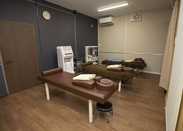城野とも鍼灸整骨院の内観画像(福岡県の整体コラムのおすすめ画像)